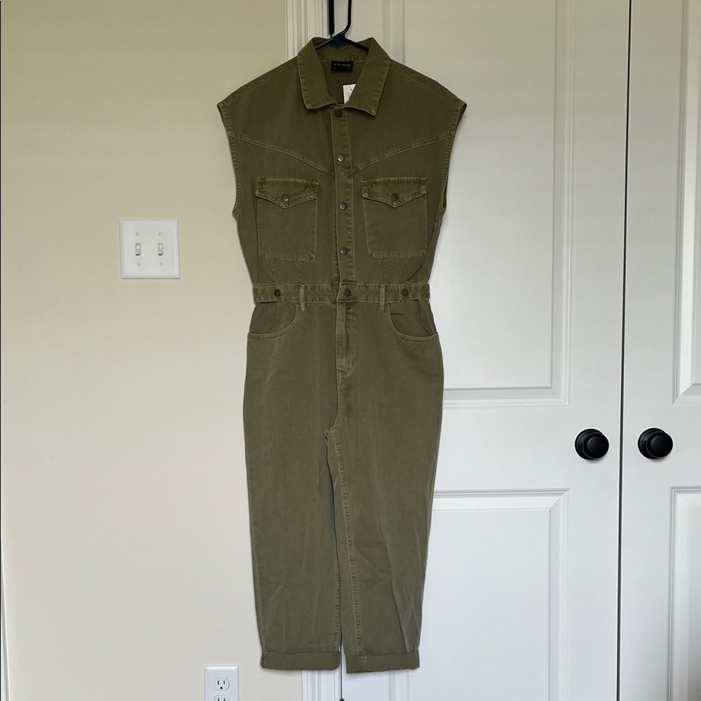 Olive Green Sleeveless Jumpsuit